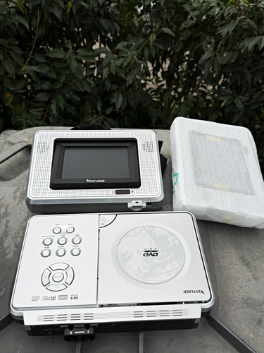 Venturer portable dvd player - venturer,